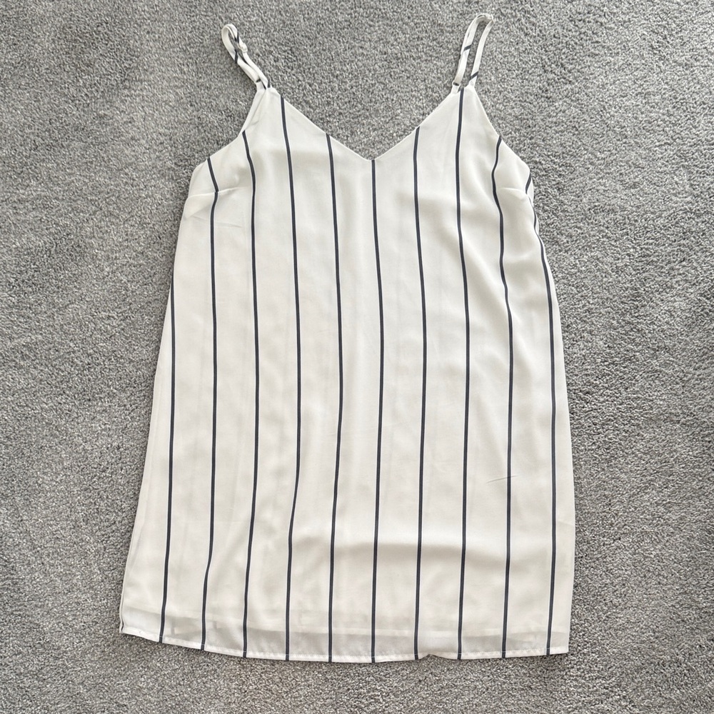 EUC Stripe Cotton On Shift Dress